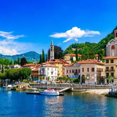 Romantic View Base In Germignaga